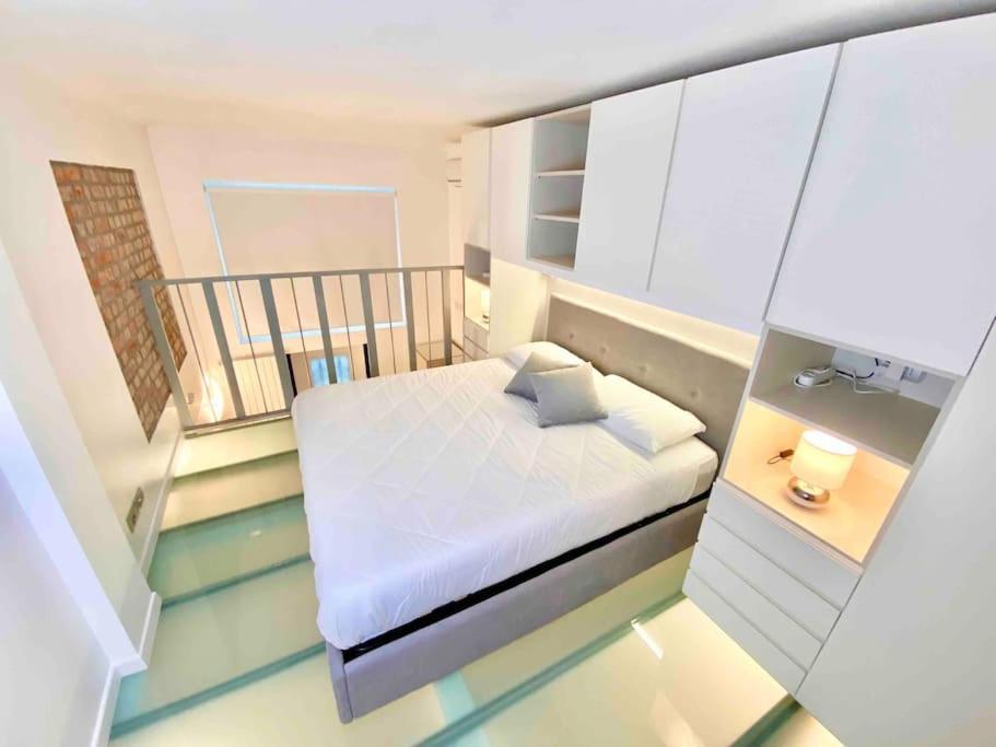شقة Loft Di Lusso - Metro E Centro ميلان المظهر الخارجي الصورة