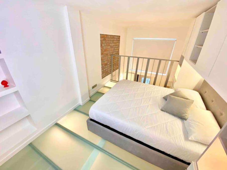 شقة Loft Di Lusso - Metro E Centro ميلان المظهر الخارجي الصورة
